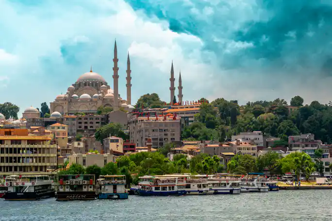 Amazing Istanbul: History, Culture, and a Bosphorus Cruise