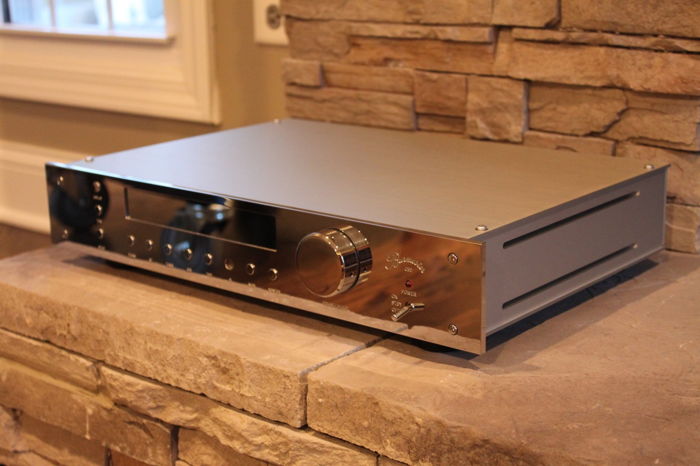 Burmester 035 Preamplifier With Optional Moving Coil Ph...