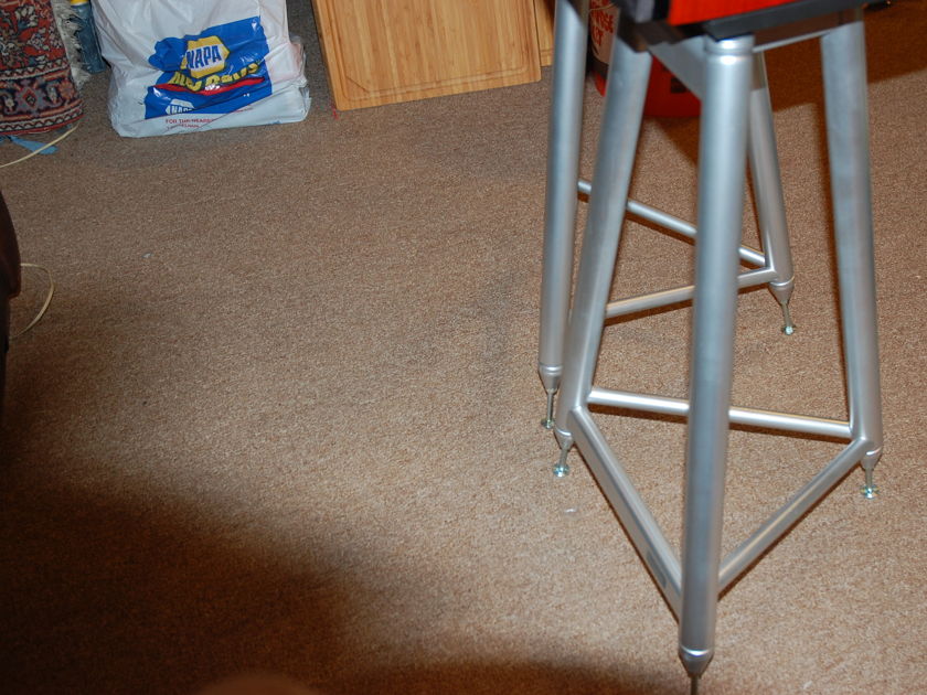 SolidSteel SS6 Speaker Stands 24", Silver Speaker Stands & Mounts