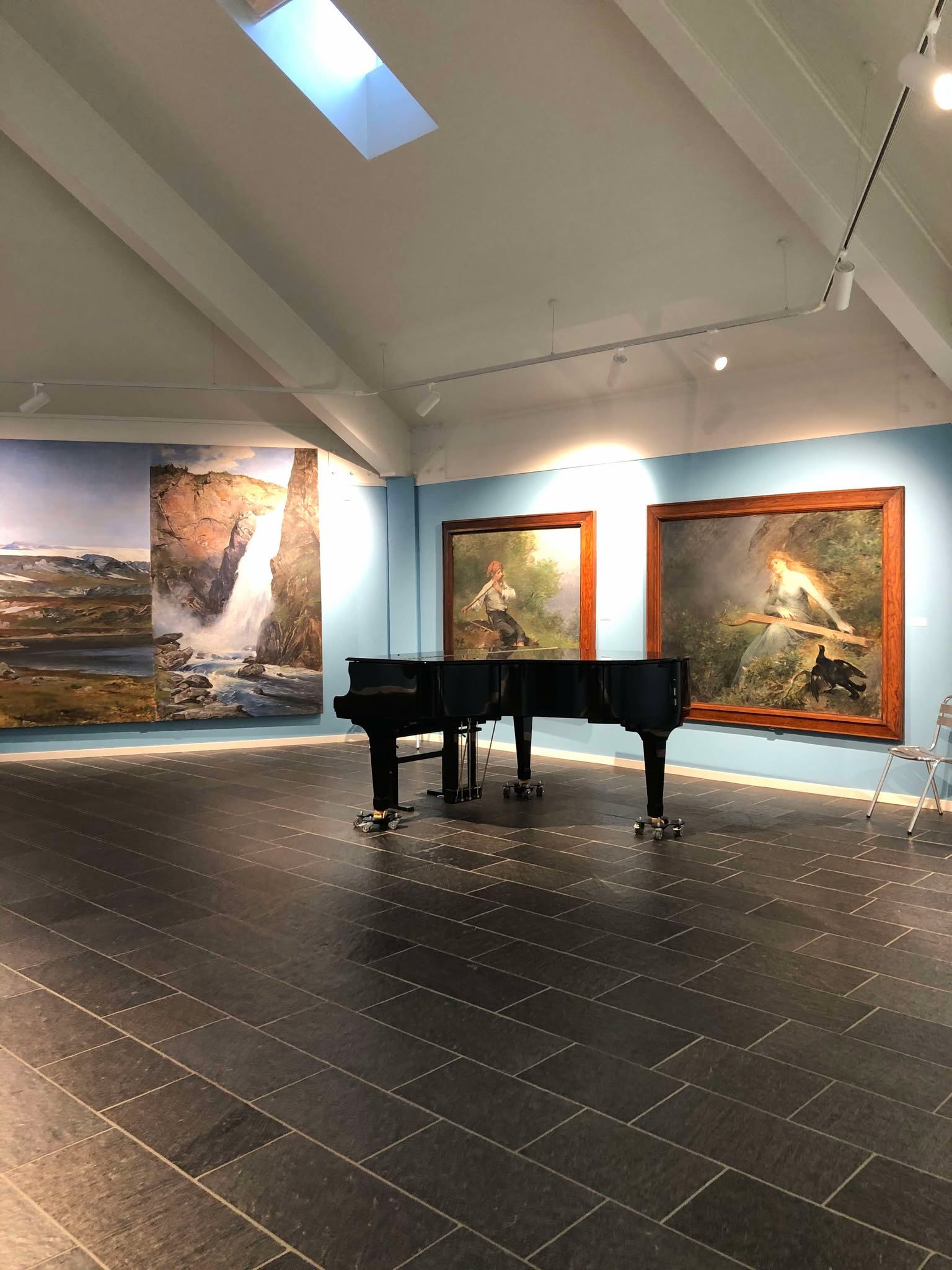 Gallery image