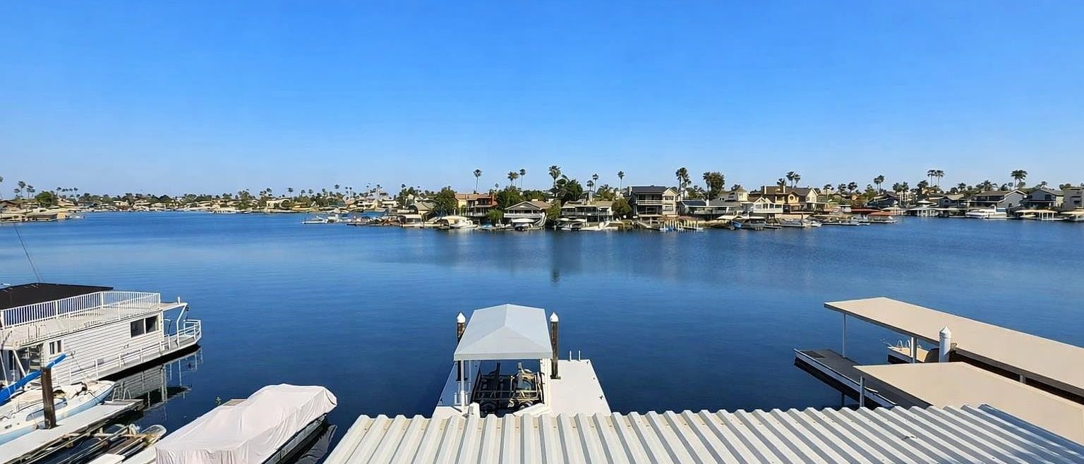 Slideshow image