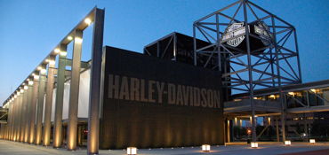 Harley-Davidson Museum Motorcycle Tour near Villa Park, IL
