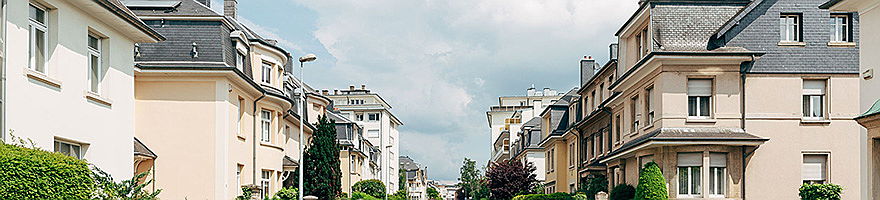  Luxembourg
- Are you the owner of a property in Merl and looking for the right partner to handle the sale? The real estate agents at Engel & Völkers Luxembourg will convince you with their expertise.