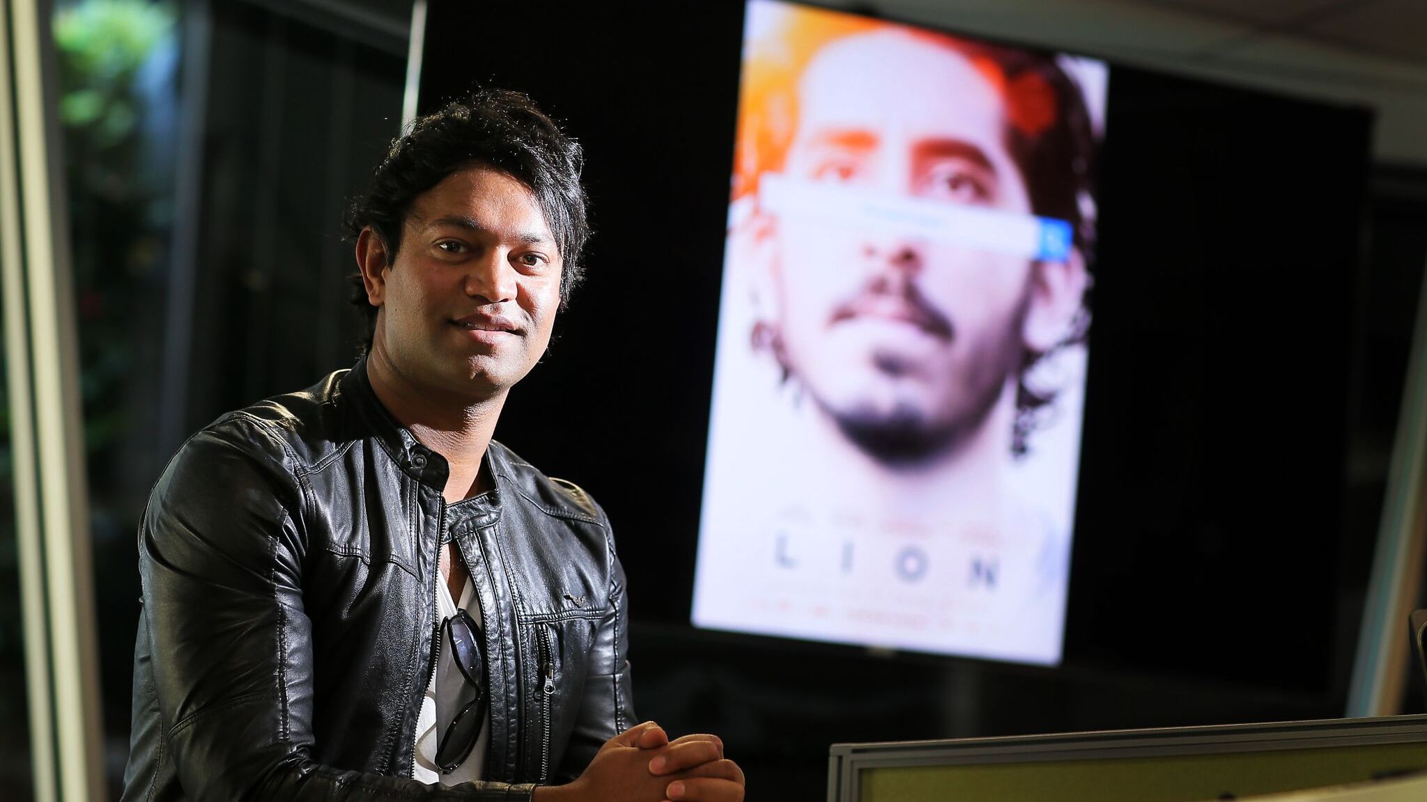 Saroo Brierley | bookingworldspeakers.com
