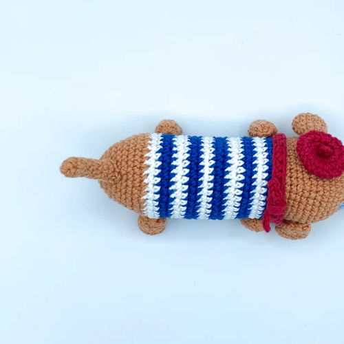 Amelie the Weiner Dog Crochet Pattern