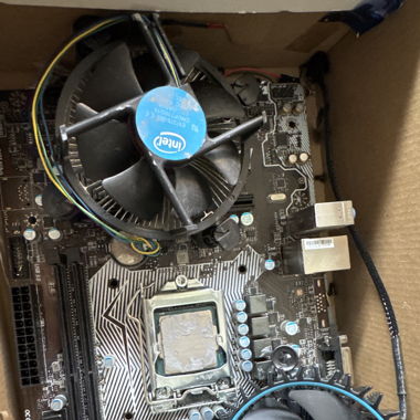 Stock Cooler/Cpu