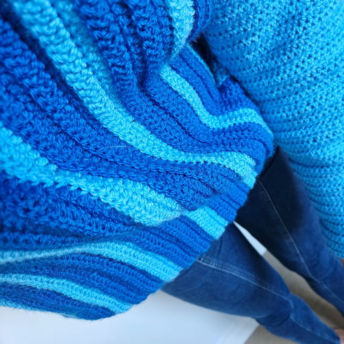 Brighten your day sweater - crochet pattern