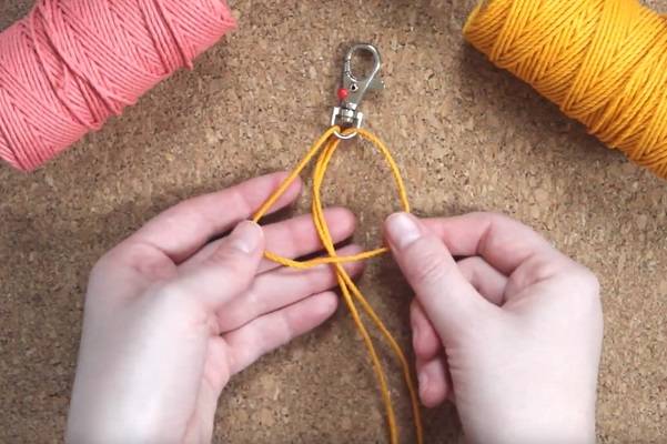 DIY face mask holder lanyard tutorial image 2