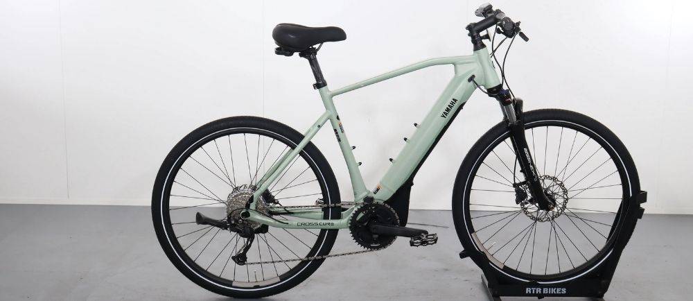 Yamaha crosscore on stand