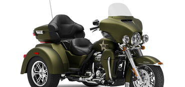 2022 HARLEY-DAVIDSON TRI GLIDE ULTRA motorcycle for rent near Centennial, CO
