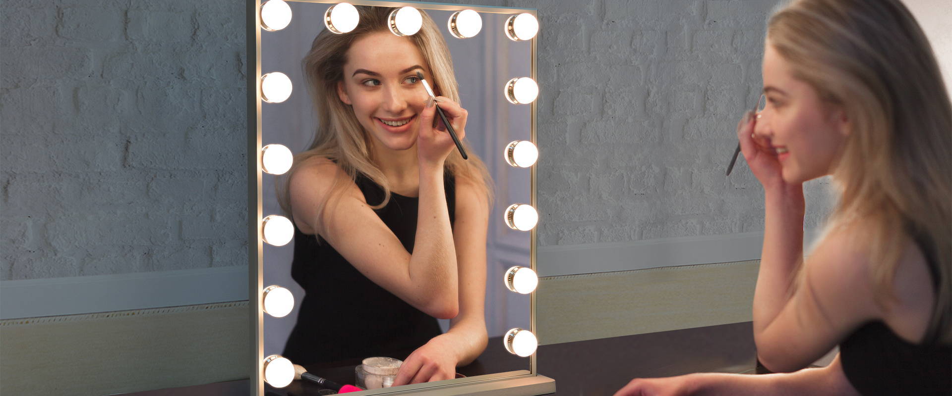 Hollywood Vanity Mirror with lights