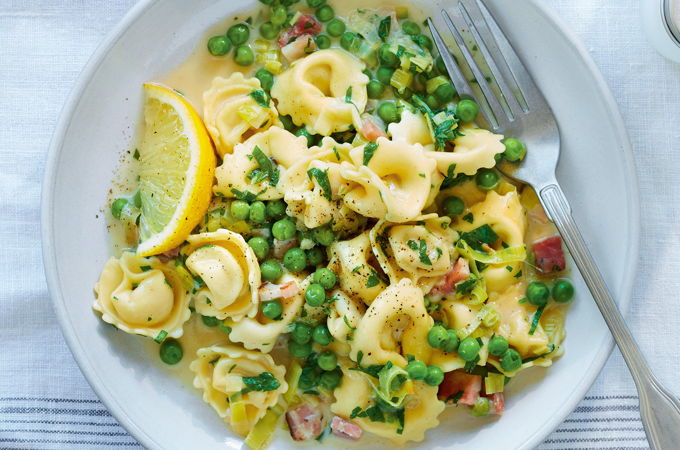 One-Pot Cheese Tortellini