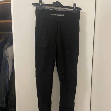 Calvin Klein tops and leggings 