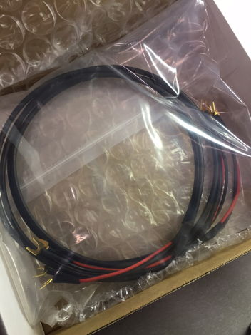 OCOS ONE SPEAKER CABLE PAIR - NEW IN BOX