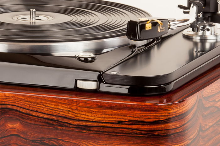 Thorens TD124 In Quartersawn Cocobolo by Woodsong Audio