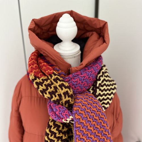 Crochet pattern shawl April from teacher Sas