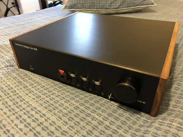 Harmony Design EAR909, excellent amp to drive Beyer T1/...