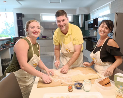 Cooking classes Salerno: Small group hands-on cooking class with 3 pasta recipes