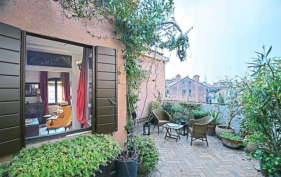  Venezia
- Appartamento con terrazza a Venezia
