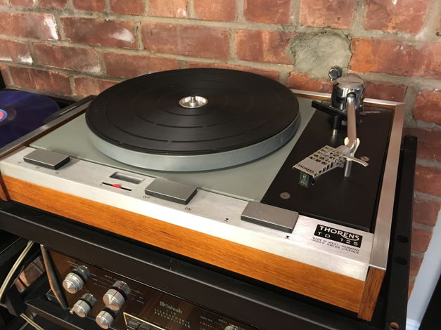 Thorens TD-125 Classic Turntable in Perfect Working Con...