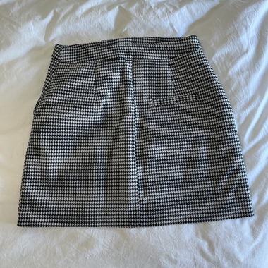 Mini skirt with pockets 