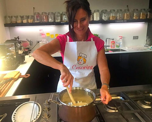 Corsi di cucina Lipomo: Mani in pasta con i piatti della tradizione e tiramisù