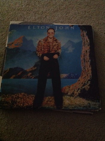 Elton John - Caribou MCA Records Rainbow Label Vinyl LP NM
