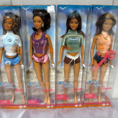 2004 Barbie Cali Girl Barbie Lea, Summer & Teresa