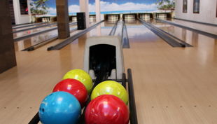 bowling billard lounge