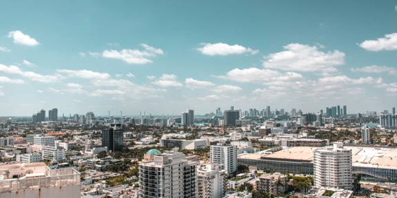 Best Beach Clubs In Miami - SoBe Hookah