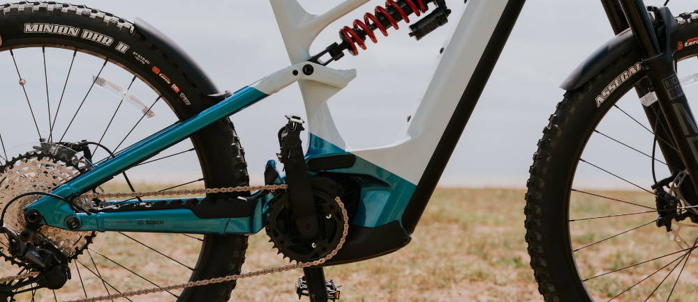 Cannondale Moterra electric mountin bike in field