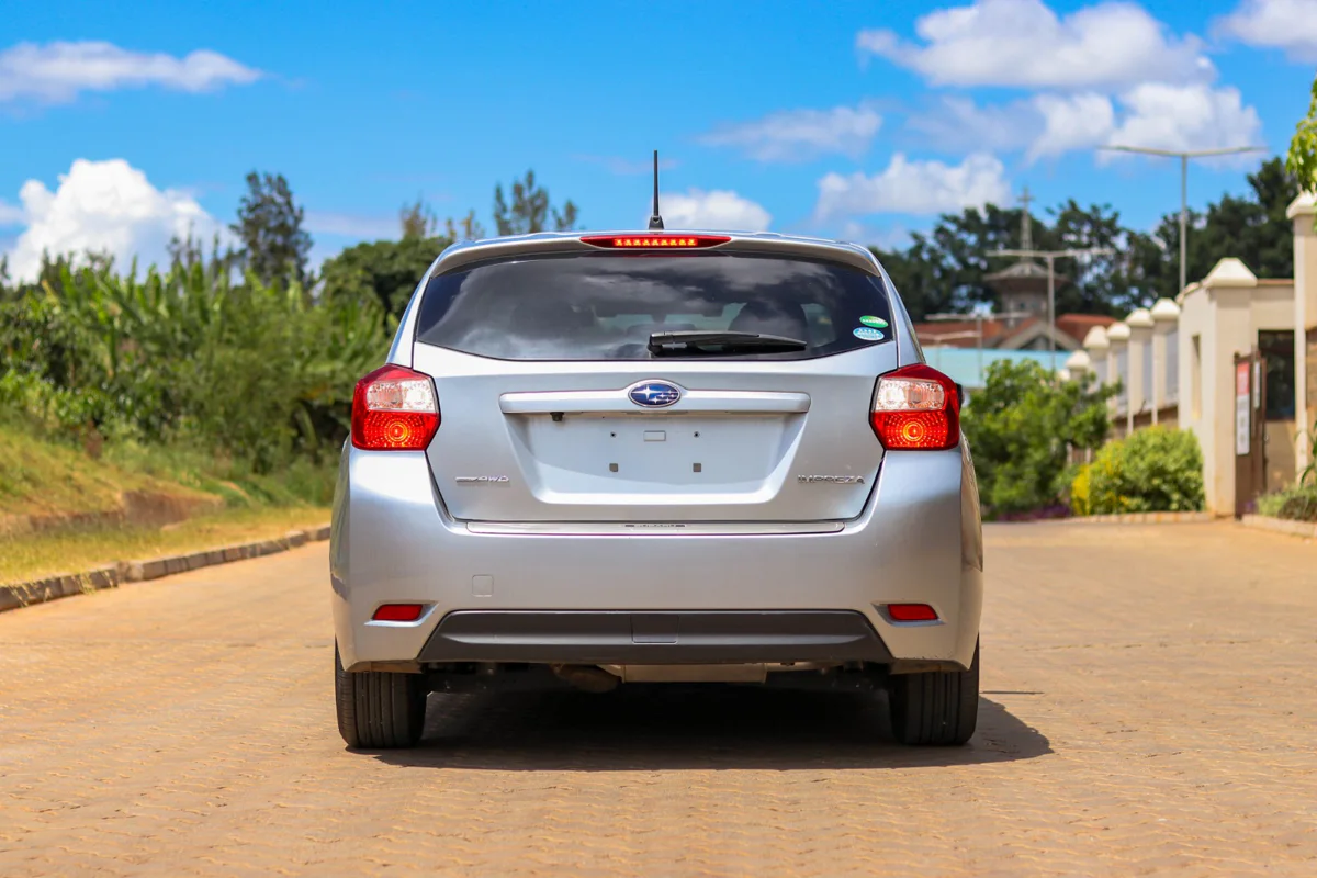 2016 Subaru Impreza — Royal Max Motors — photo 14 of 19