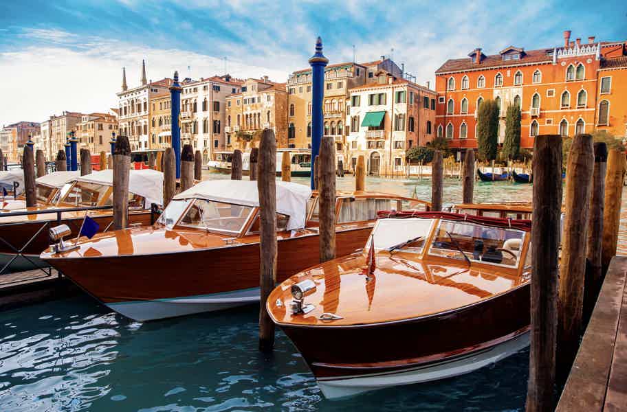 2-hour Small group Romantic Sunset Venetian Boat Tour - photo 2