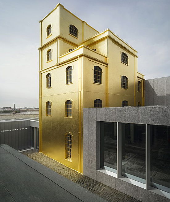  Milano (MI)
- Fondazione Prada