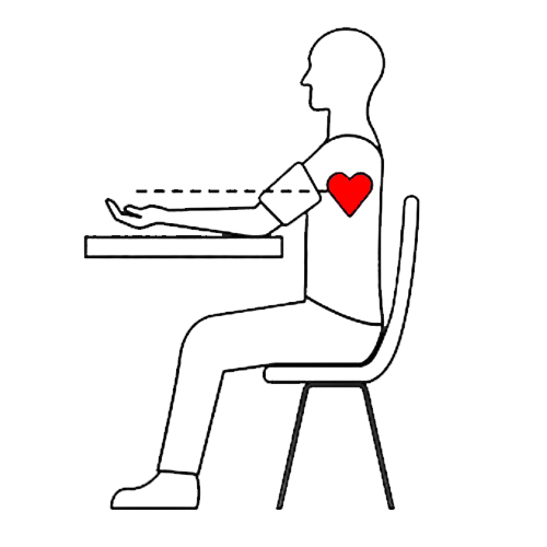 جهاز مراقبة ضغط الدم في أعلى الذراع
