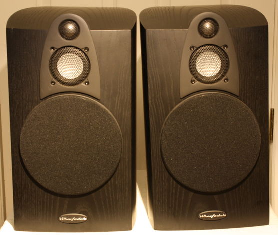 Wharfedale jade 3 Speakers. Black. Pair.
