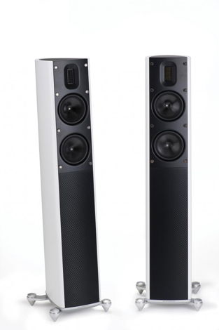 Scansonic  MB2.5 speakers, white.  Like new display mod...
