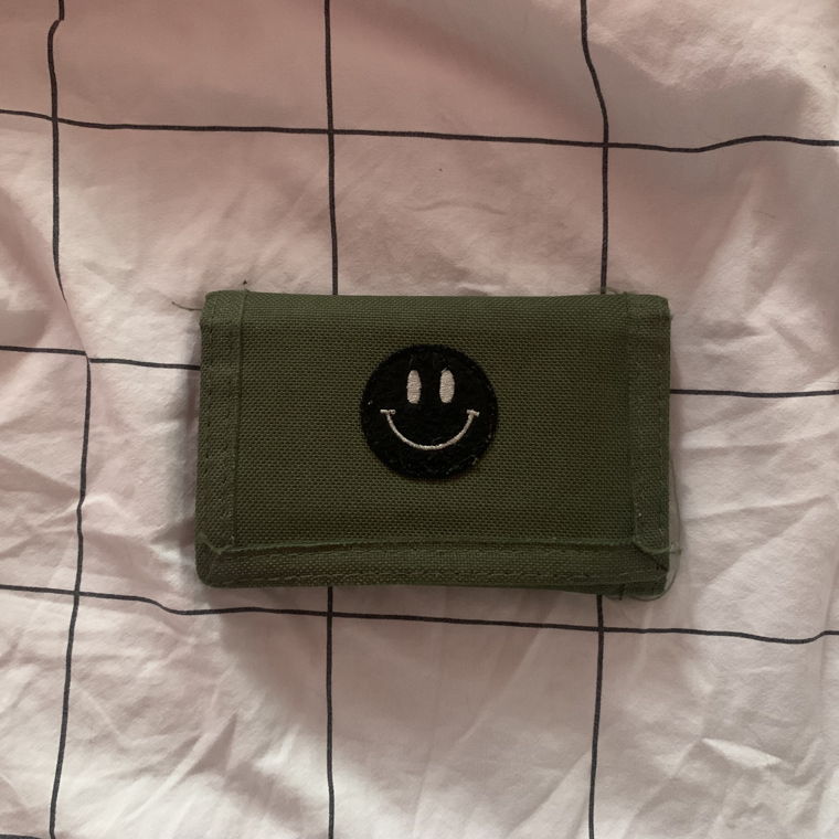 Smiley Wallet