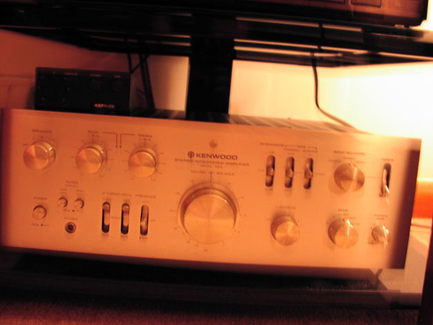 "Echowars" Kenwood Supreme Model 500 Integrated Amplifier