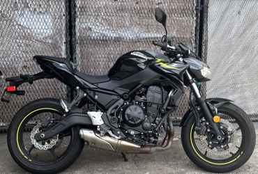 2024 KAWASAKI Z650 ABS motorcycle for rent near Honolulu, HI