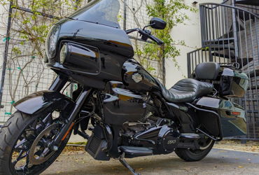 2021 HARLEY-DAVIDSON ROAD KING SPECIAL motorcycle for rent near Long Beach, CA