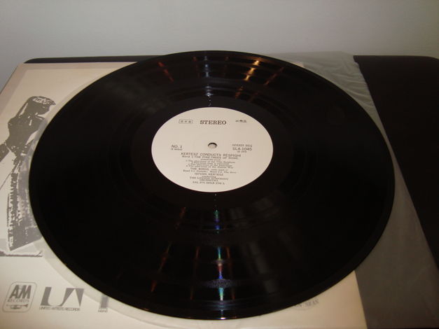 Kertesz Conducts Respighi - King Records, Japan LP NM
