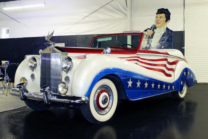 Hollywood Cars Museum Uploaded on 2021-11-09