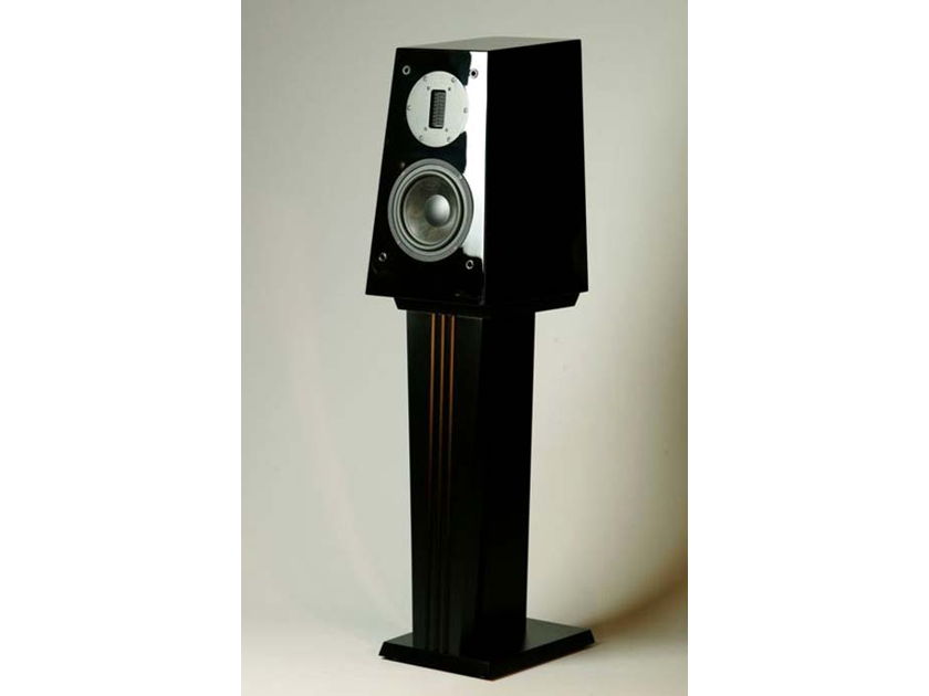 LAWRENCE AUDIO PARTY 1'S, DEMO, INCLUDES CUSTOM  STANDS, WARRANTY!
