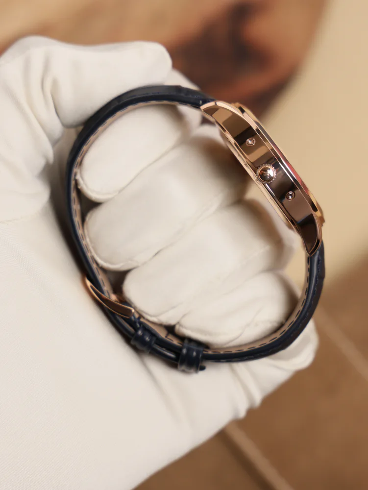 Jaeger-LeCoultre Master Ultra Thin Rose Gold Blue Dial Limited Edition, image 3 Jaeger-LeCoultre Master Ultra Thin Rose Gold Blue Dial Limited Edition, image 3