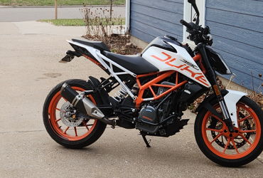 2019 KTM 390 DUKE motorcycle for rent near COTTAGE GROVE, MN