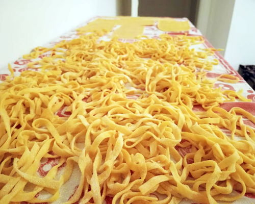 Cooking classes Trappeto: Tagliatelle and flavors of Sicily