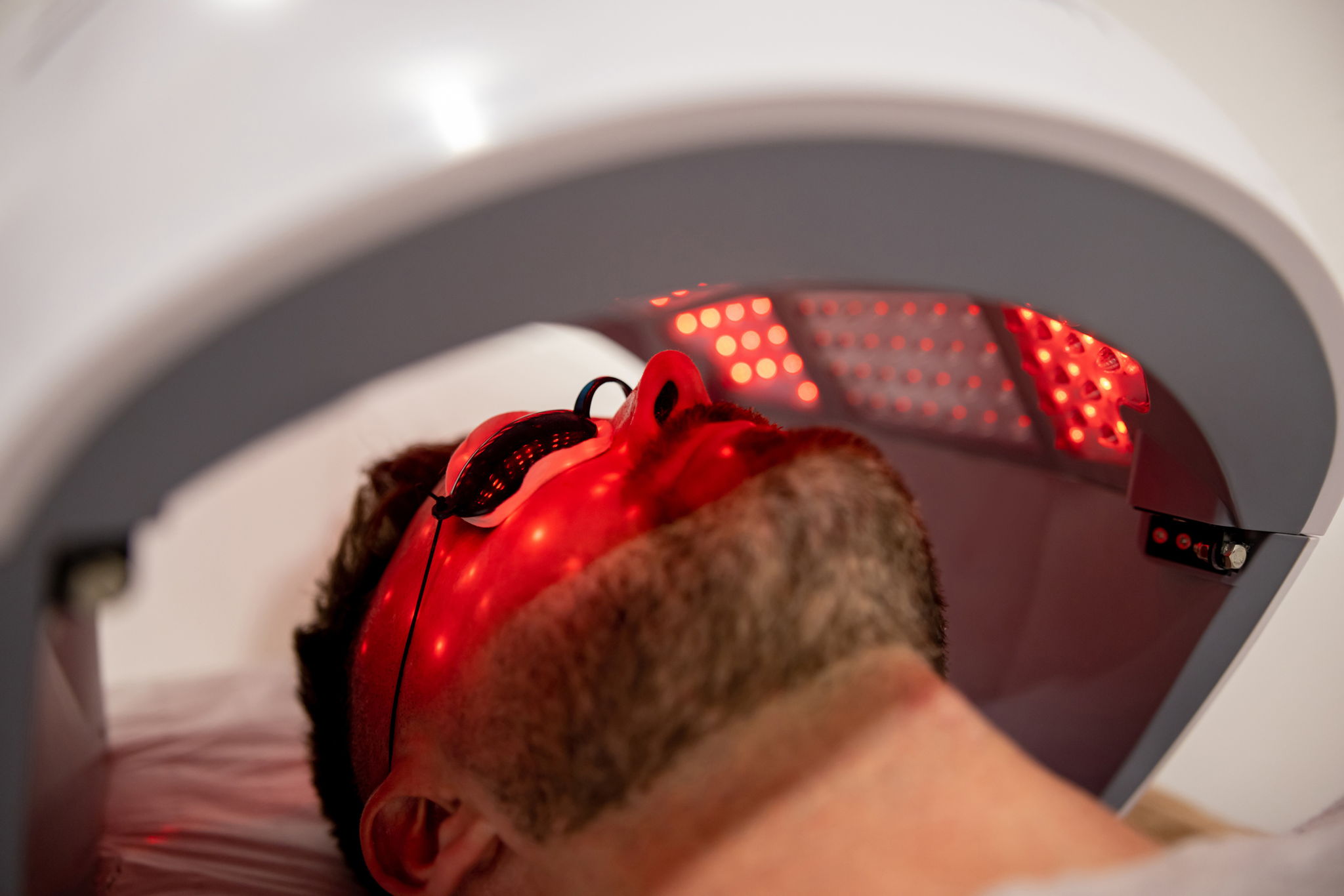 The Best Red Light Therapy Devices—A Clinical Take