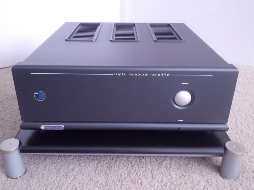 Proceed HPA-3 Power Amplifier by Mark Levinson