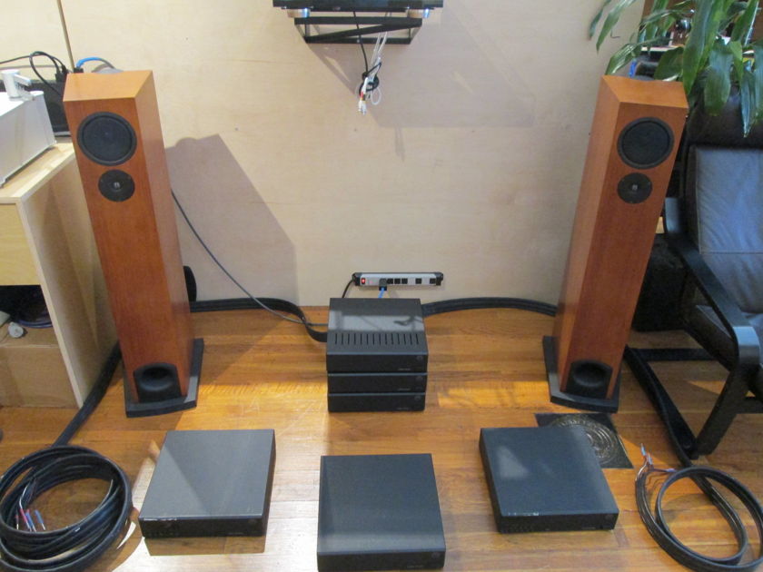Linn AV-5140 Speaker System